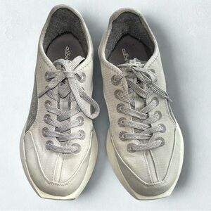 Women’s size 9 Allbirds Stone Gray Casual walking Sneakers